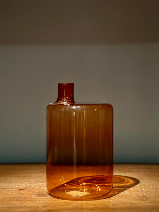 Florero de Vidrio Ámbar Cilíndrico