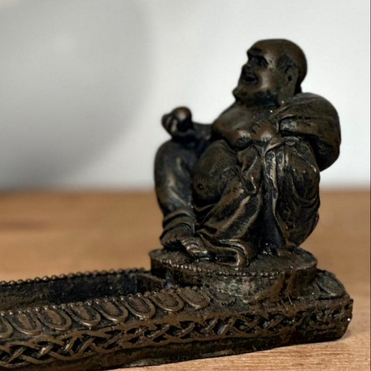 Porta Incienso Hoja con Monje Dorado