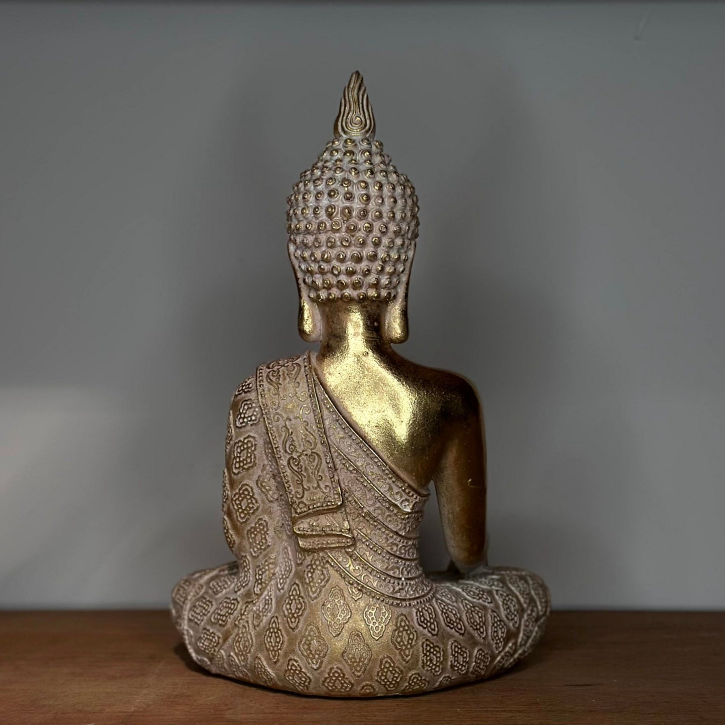 Figura Decorativa Buda Dorado Sentado