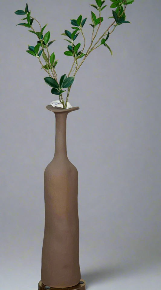 Florero Escultural de Cerámica Mate