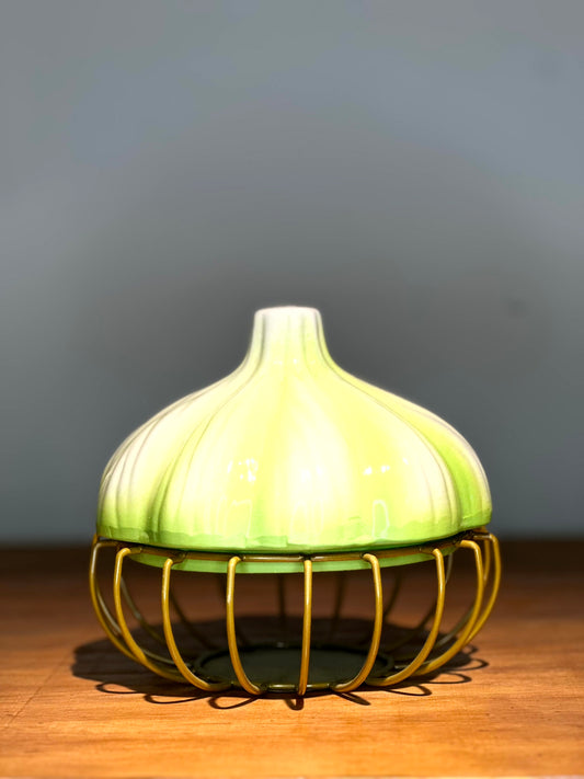 Contenedor Cerámico Ajo con Base Metálica