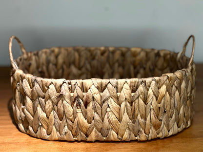 Bandeja Trenzada con Asas de Fibra Natural
