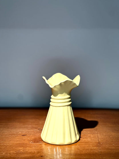 Florero Decorativo Rizado – Morado y Amarillo (2 Tamaños)