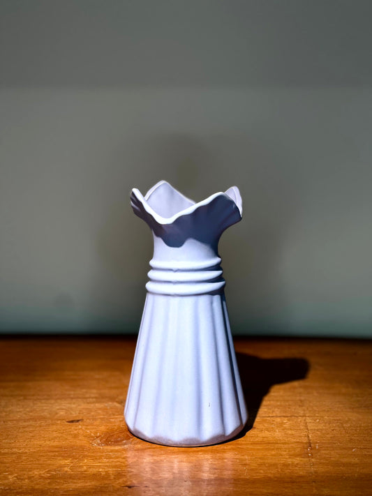 Florero Decorativo Rizado – Morado y Amarillo (2 Tamaños)