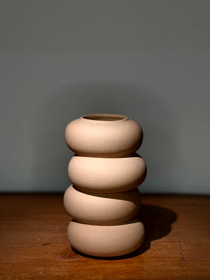 Florero Decorativo Beige Piedras Apiladas