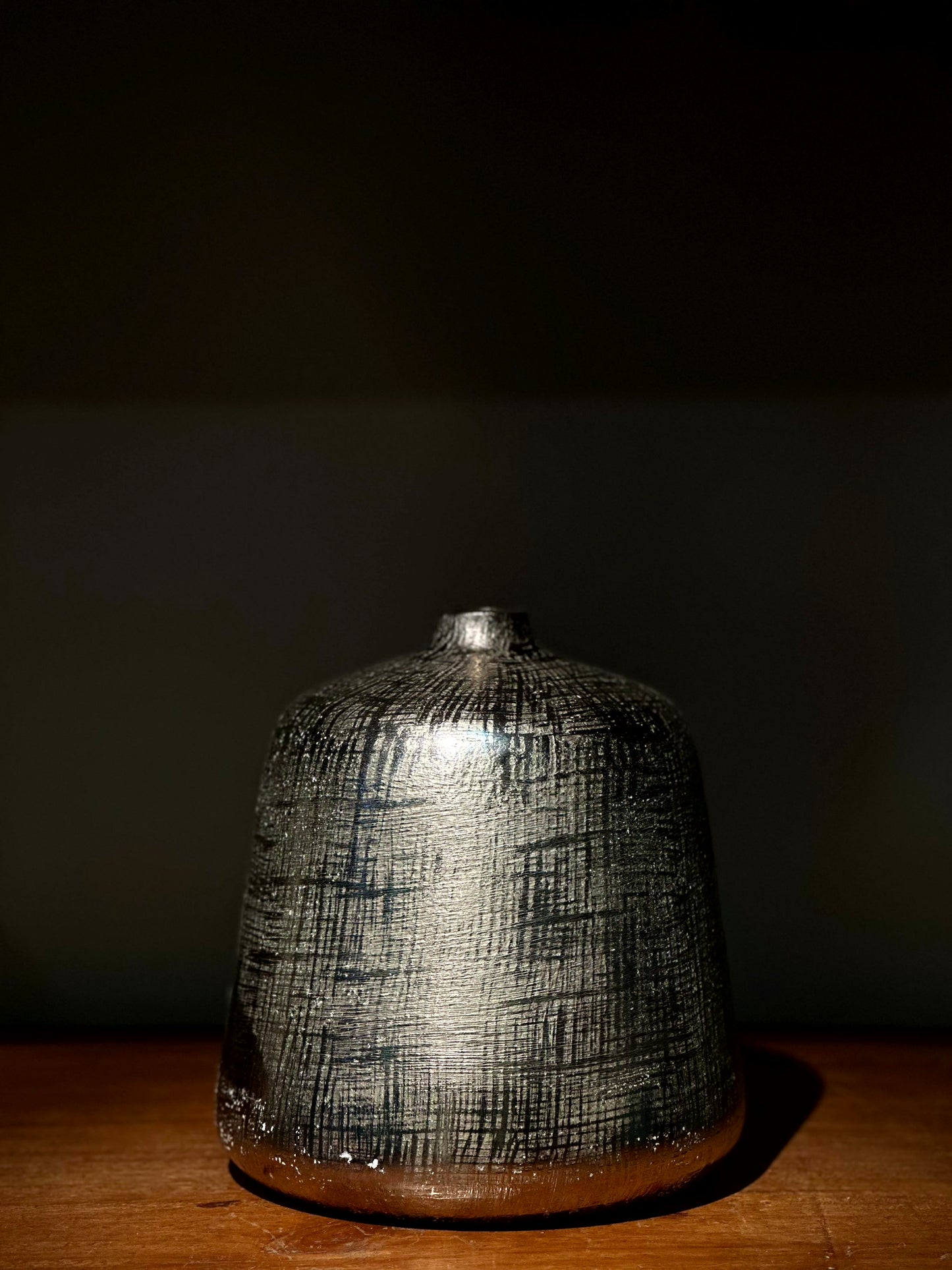 Florero Robusto Plateado Texturizado