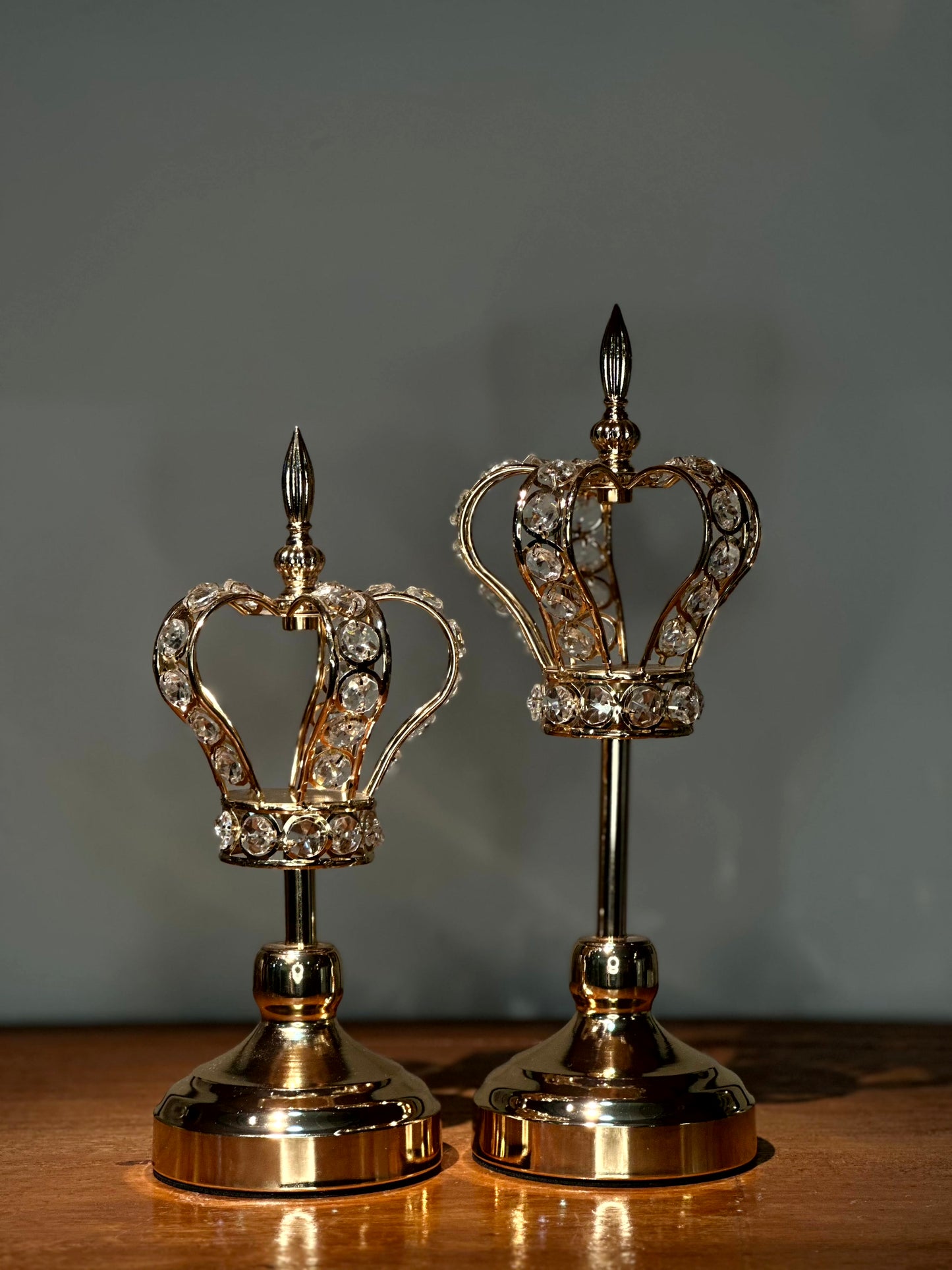Candelabros Corona Dorados con Cristales – 2 Tamaños Disponibles
