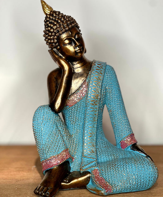 Figura Buda Descansando con Túnica Turquesa
