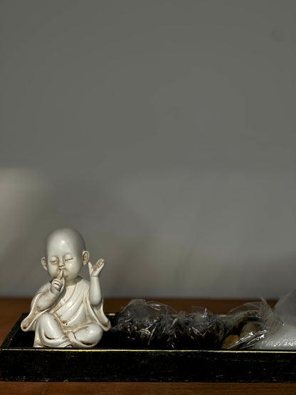 Bandeja Decorativa Zen con Figura de Buddha y Piedras