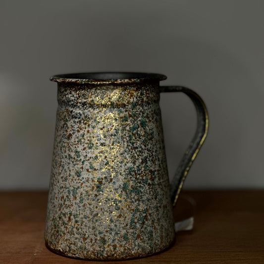 Florero Vintage Metálico Envejecido Mostaza