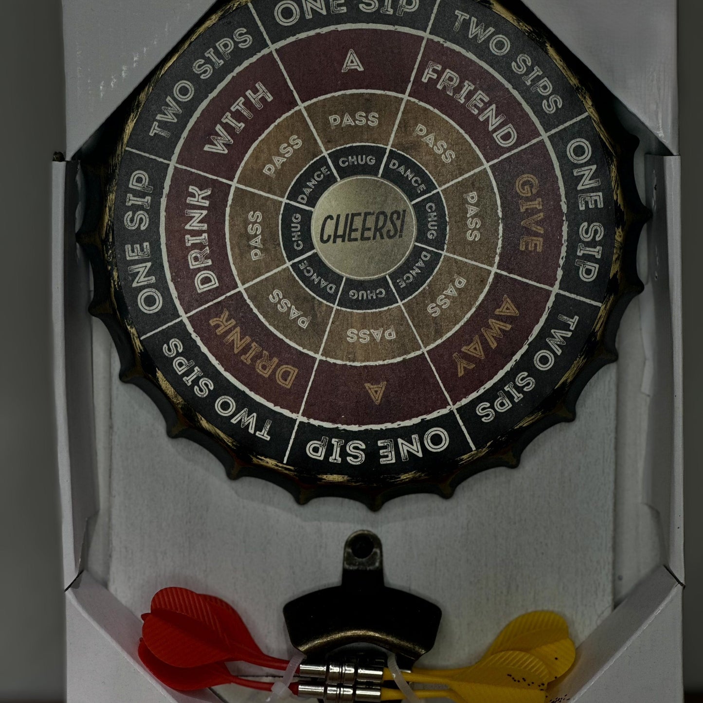 Juego de Dardos “Cheers!” con Abridor